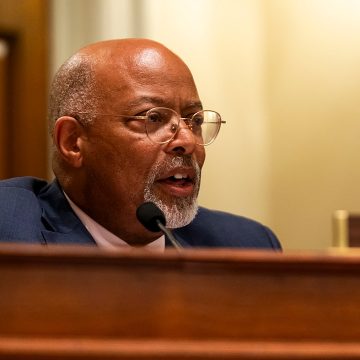College Sports Legislation Faces Senate Success, House Challenges