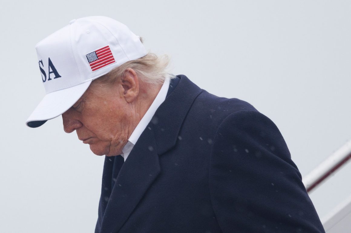 Trump’s Approval Rating Reaches New Low Before Midterms