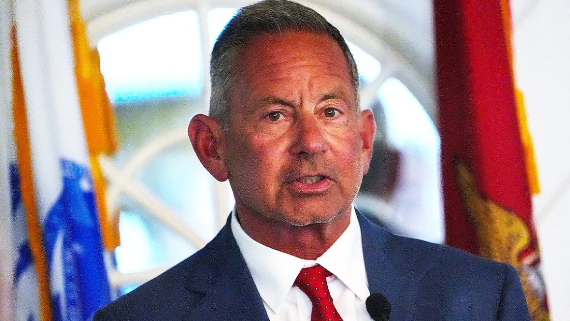 Trump’s Endorsed Candidate Wins New Hampshire Primary