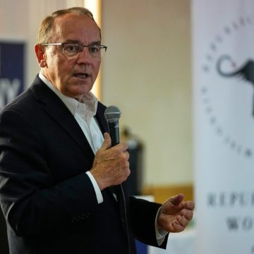 Wisconsin GOP Governor Candidate Survives Emergency Plane Landing