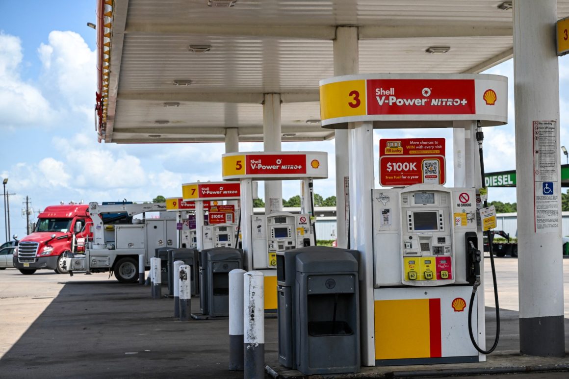U.S. Gas Prices Soar as Labor Day Approaches