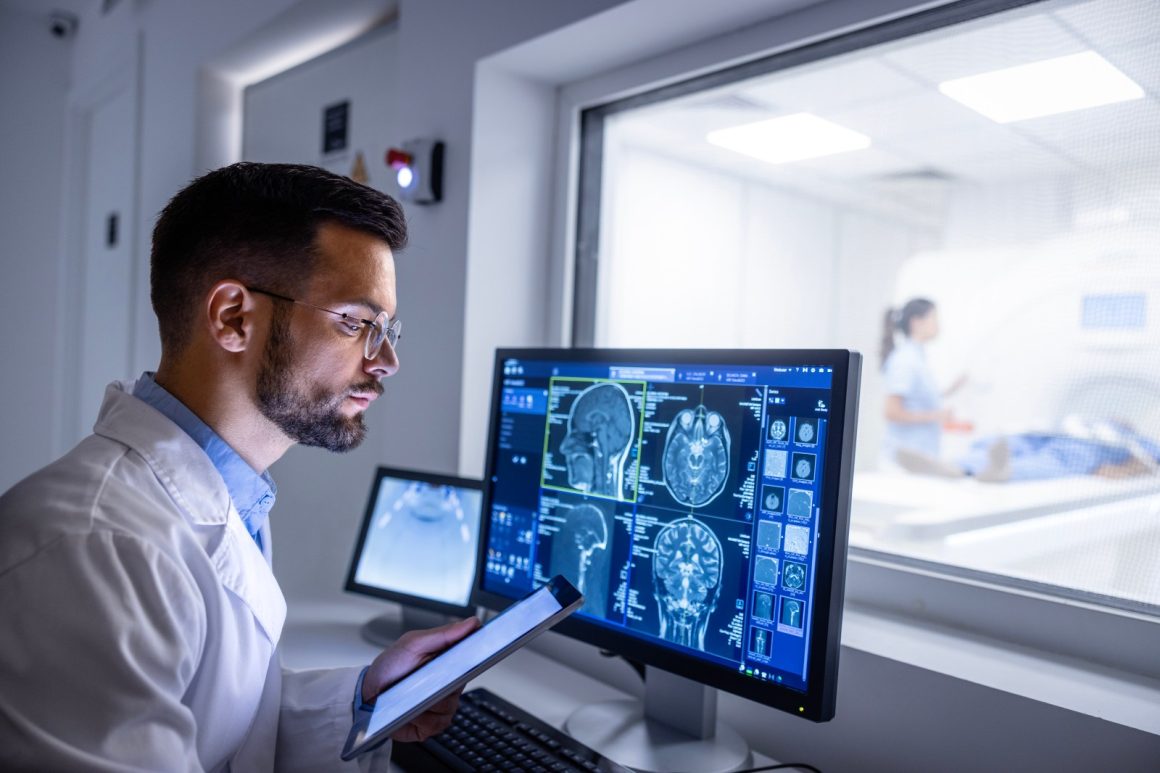 Cognitive Reserve and Emotional Intelligence: Keys to Healthy Aging