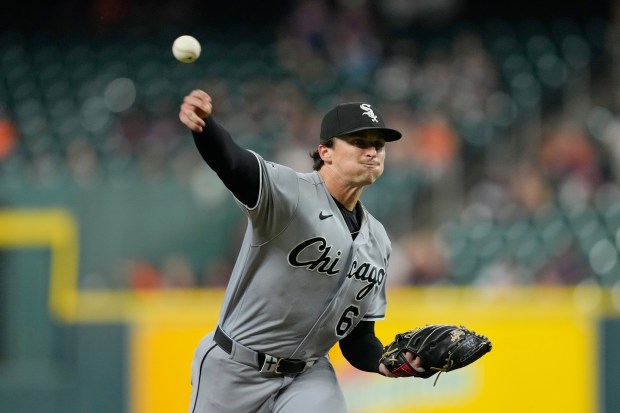 4f3e154b-f89e-4e12-9781-f5af7159171b Astros Defeat White Sox 2-0 in Pitcher’s Duel