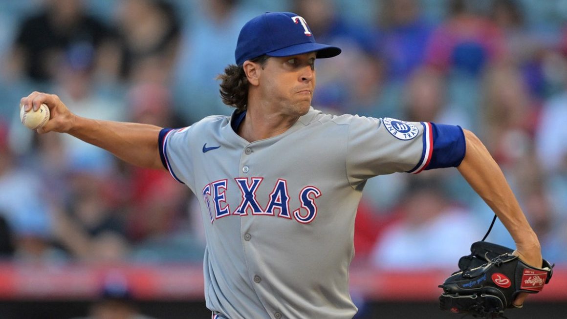 Anticipating the Rangers vs Mariners Matchup Amidst MLB Wild Card Race