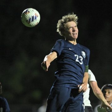 Bartlett’s Patryk Linski Shines in Game-Tying PK Against Hampshire