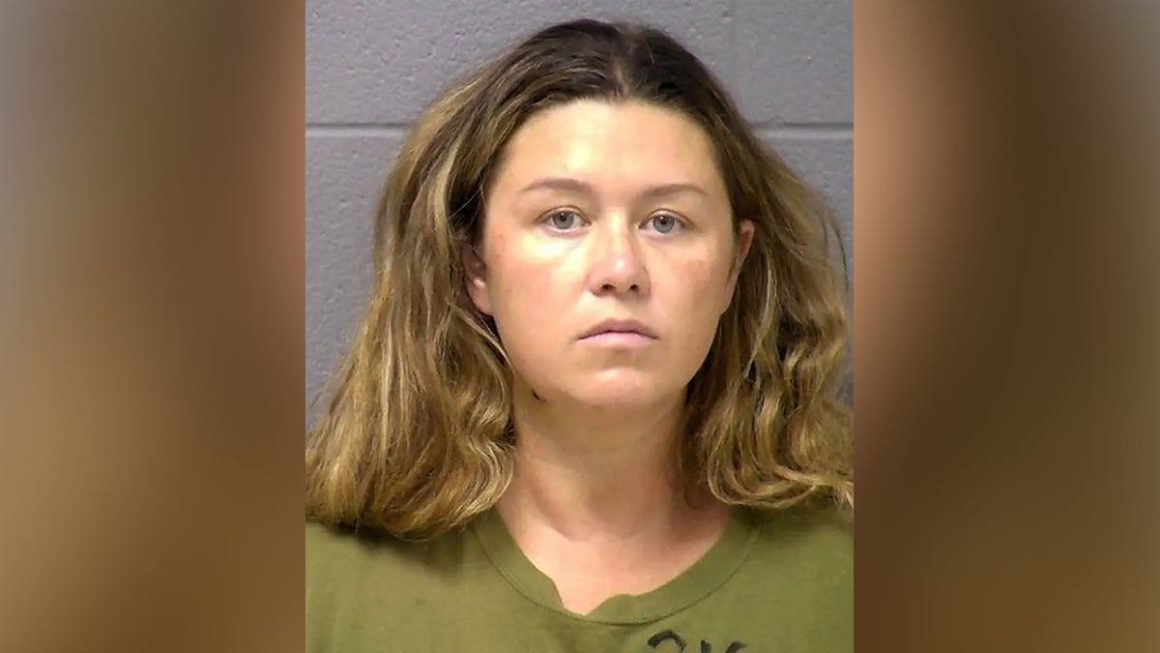 Illinois Court Rules Mother Too Dangerous to Release Before Trial, Psychiatric Treatment Ordered