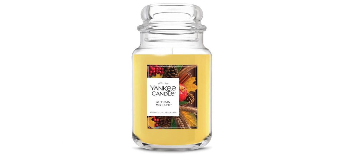 Choosing the Best Fall Candle for Your Home