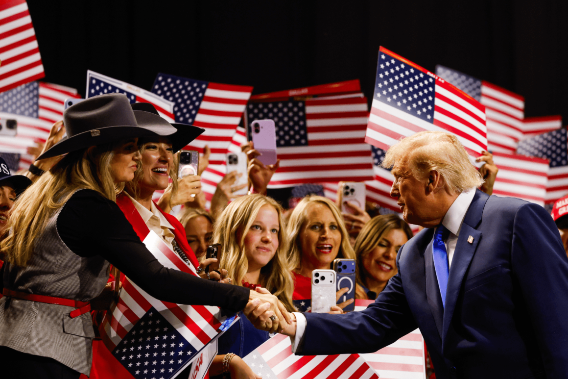 Midwest Approval Shift Poses Challenges for GOP in Senate Races