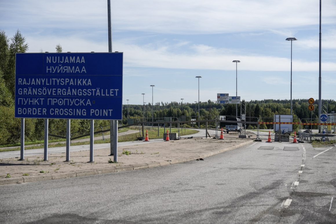 6dfc1f21-bb66-4074-b919-408a68326a69 Finland Enhances Border Security with Russia