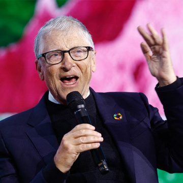 Bill Gates Warns of AI Risks and Calls for Regulation