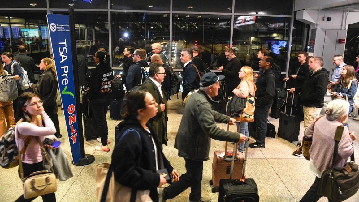 Measles Exposure Alerts Travelers in Philadelphia