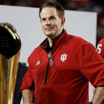 95d09843-4e2f-4d47-a0e9-ca8fa7c6198f Challenges of the College Football Playoff Selection Process