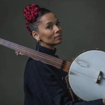 Rhiannon Giddens Connects Music with Ancestral Ties