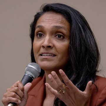 Debate Over English-Only Mandate in Head Start Programs