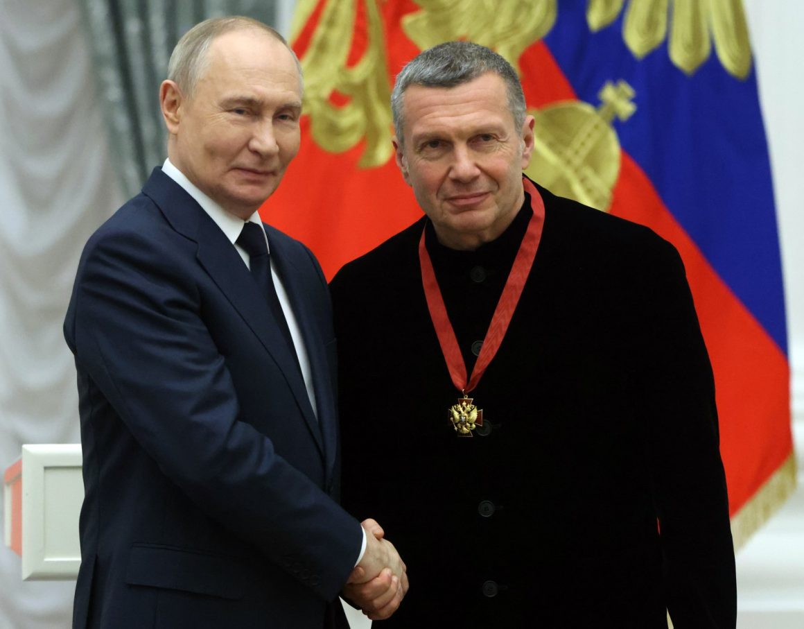 b0ced5b4-4ea0-404b-8080-0f95c010c966 Russian Propagandist’s Controversial Broadcast on NATO Threat