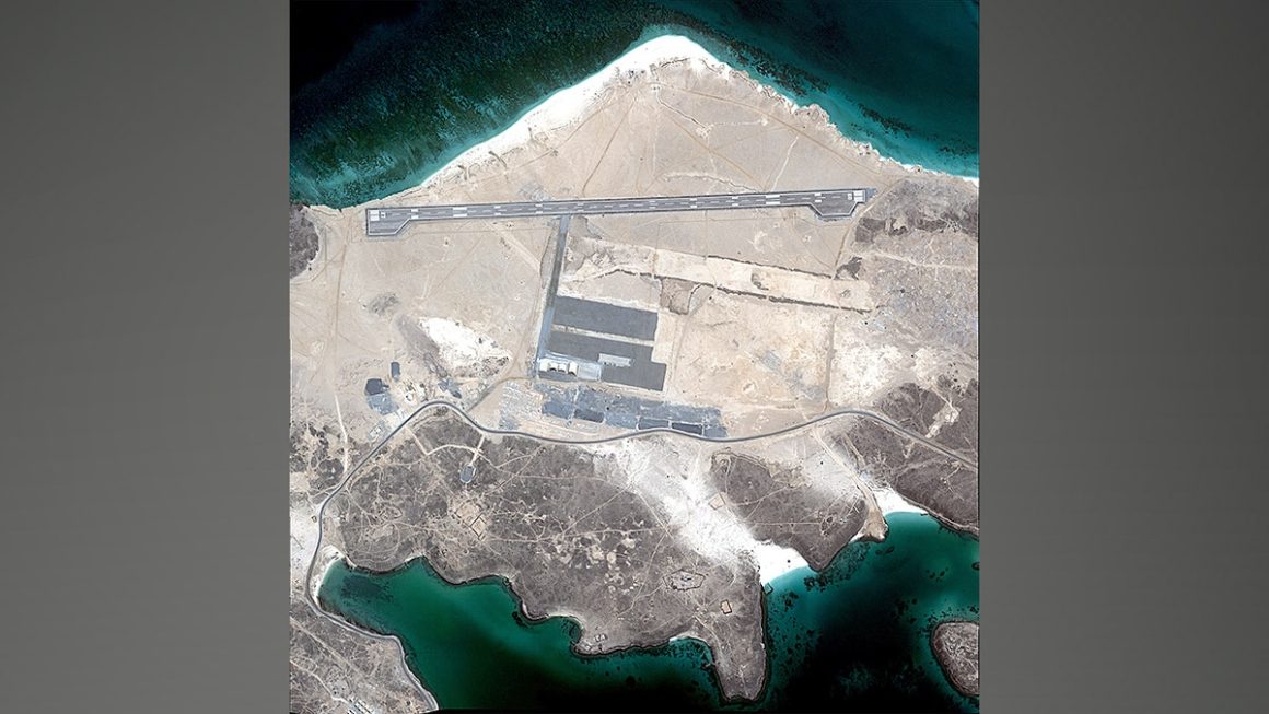 Iran-Backed Houthi Forces Seize Strategic Island in Bab el-Mandeb Strait