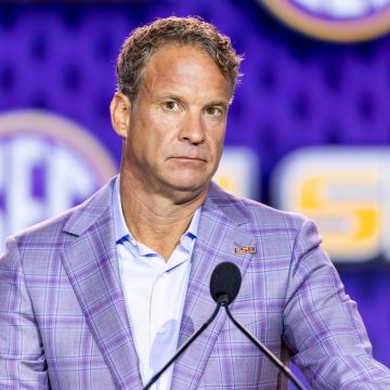 bd6ea94b-334a-4d07-a9b3-4f4a281da479 Lane Kiffin’s Halftime Speech and LSU’s Controversial Moves