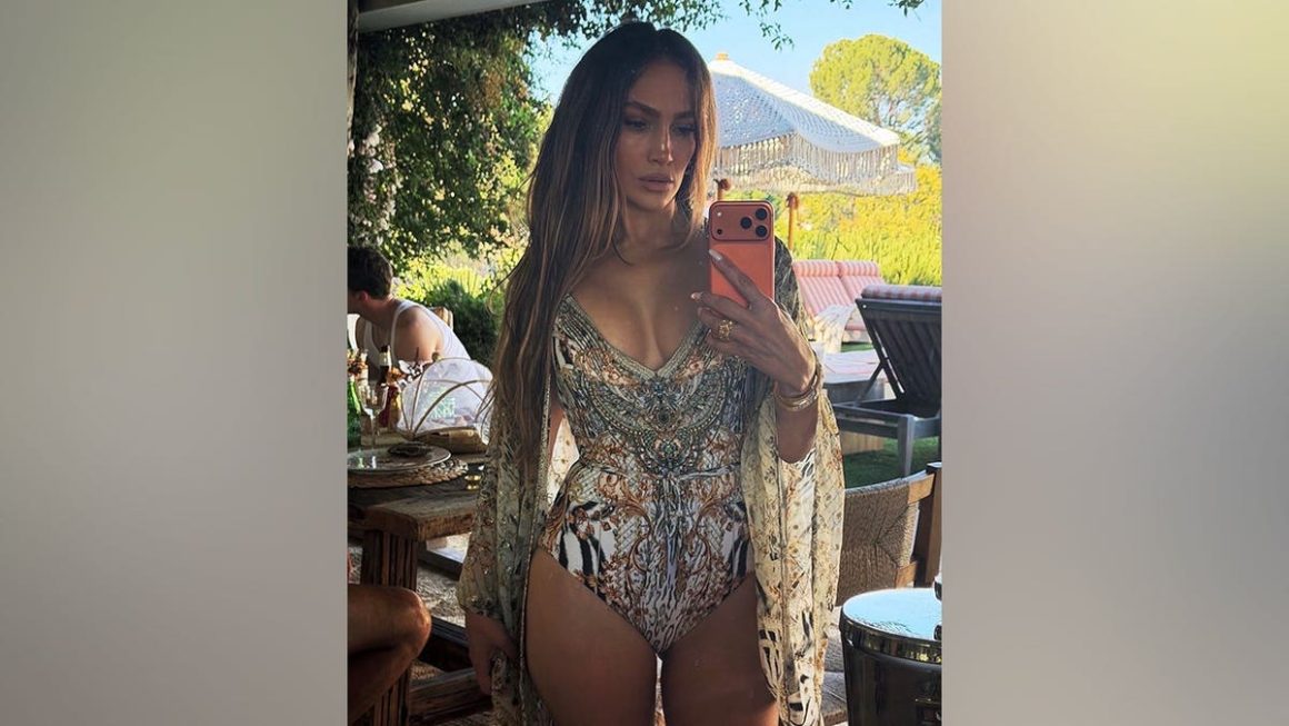 Jennifer Lopez Celebrates Labor Day and Embraces Personal Changes