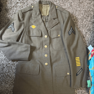 Thrift Store Find Connects Woman to WWII Soldier’s Legacy