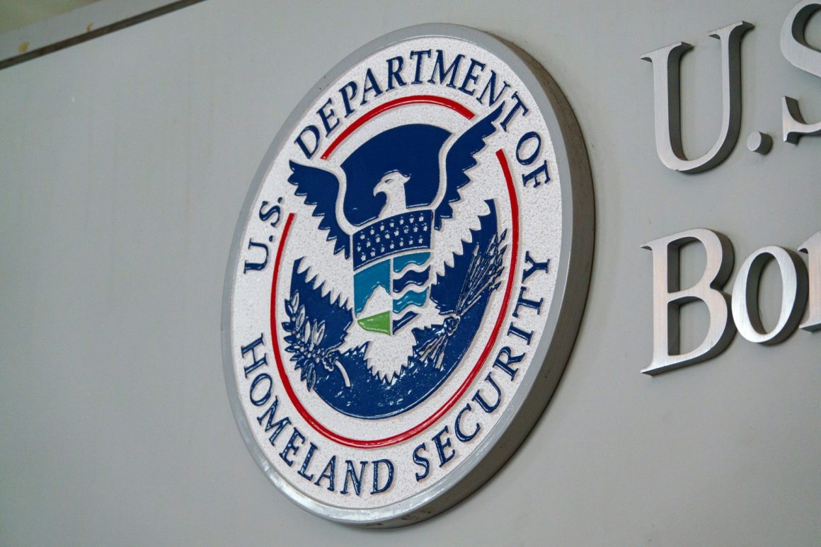 da06a3d9-cf96-4673-b073-e902cd0bc483 Judge Seeks Answers on Teen Asylum Seeker’s Deportation to El Salvador