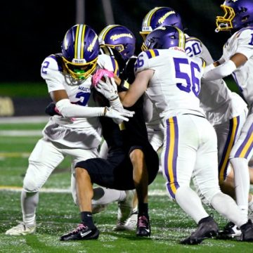 Jarren Cooley’s Journey from Sprinter to Football Standout