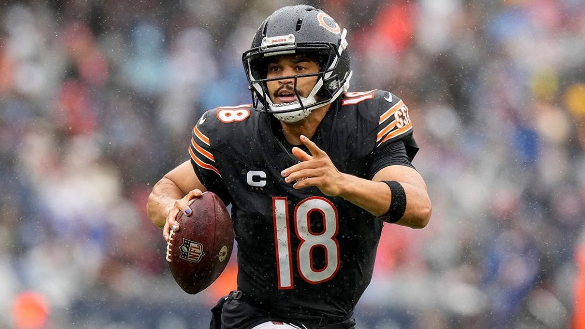 Chicago Bears’ Caleb Williams Suffers Hamstring Injury During Game