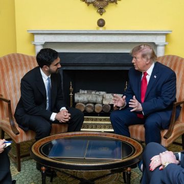 NYC Mayor and Trump Discuss Media Relations at Gracie Mansion