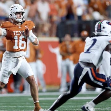Arch Manning Leads Texas Longhorns to Win Over UTSA
