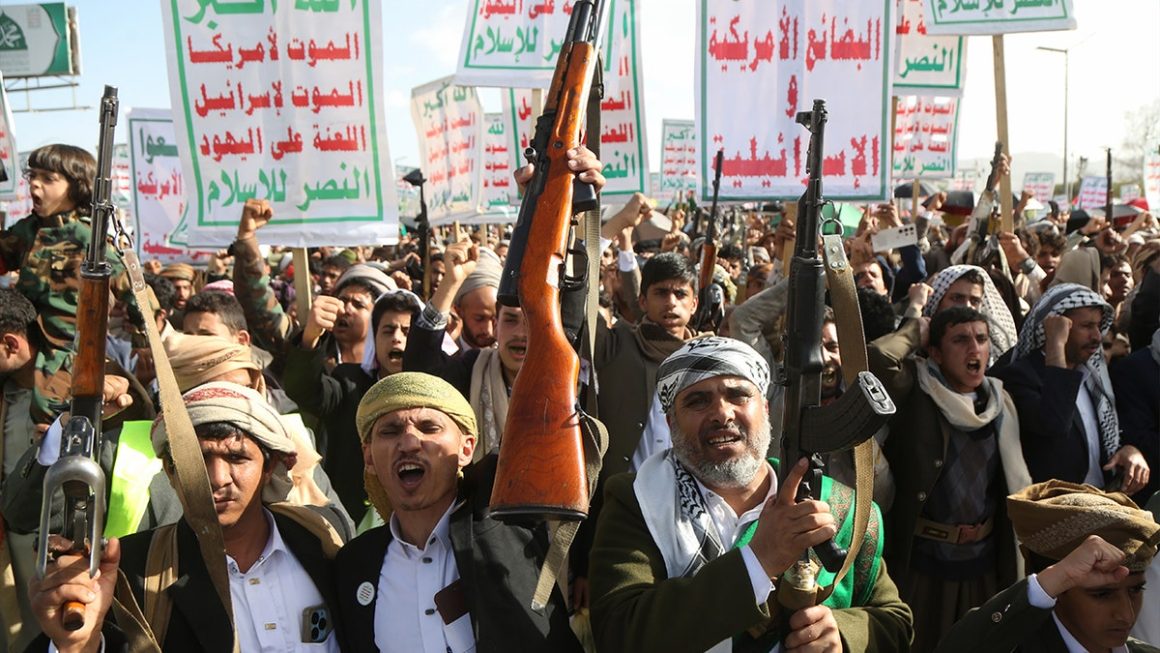Houthi Expansion Challenges Global Trade and U.S. Efforts