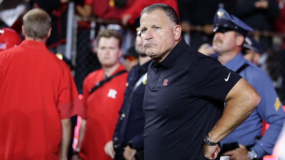 Rutgers Nearly Upsets USC in Thrilling College Football Game