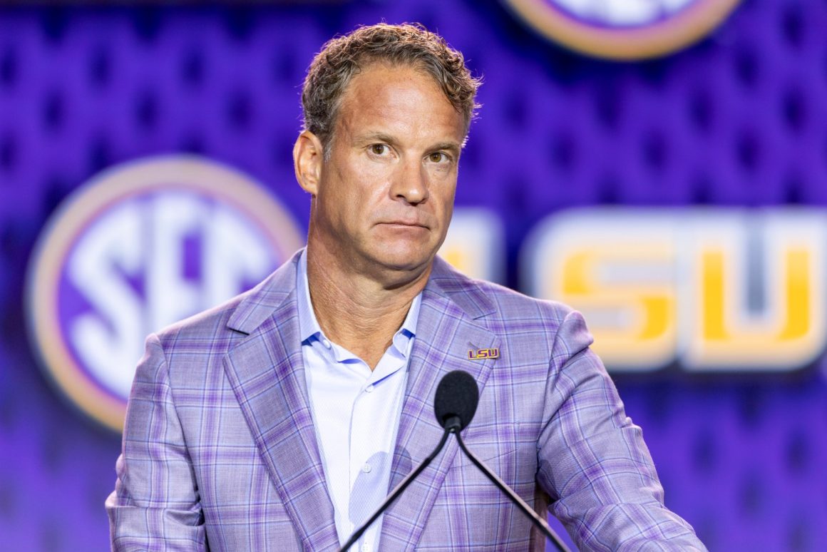 f2629740-9ffb-42cb-981b-3669c2dee80c Lane Kiffin’s Coaching Debut with LSU Tigers