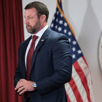 Emergency Landing of Coast Guard Plane Carrying Homeland Security Secretary