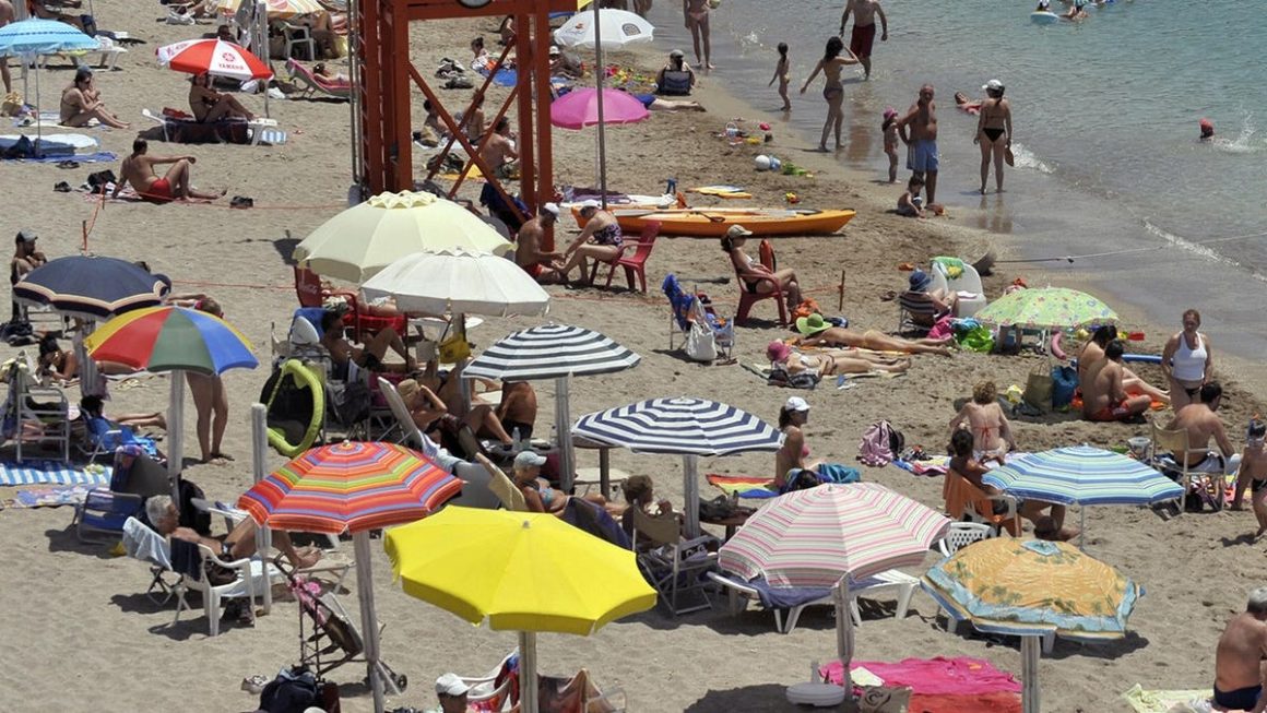 Deadly Argument Over Sunbeds at Vouliagmeni Beach