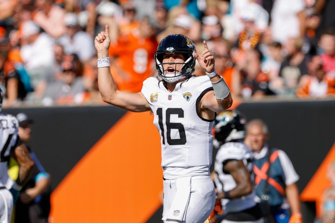 Trevor Lawrence Achieves Milestone in Jaguars’ Victory Over Bengals