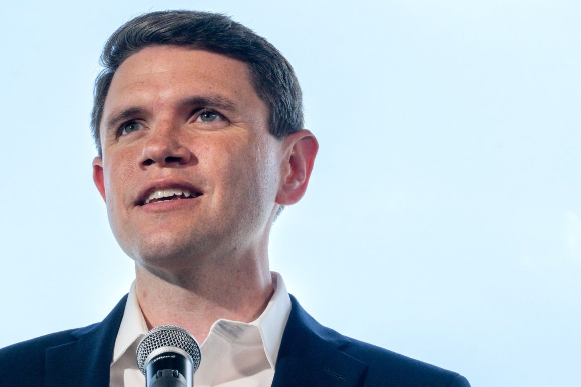 Texas Senate Race Heats Up Over Data Center Debate