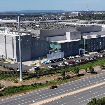 Data Center Expansion Faces Local Resistance Amid National Security Push