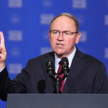 Wisconsin Governor Race: Statistical Tie Between Tiffany and Crowley