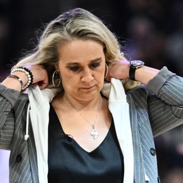 Golden State Valkyries Triumph Over Las Vegas Aces in Semifinal Opener