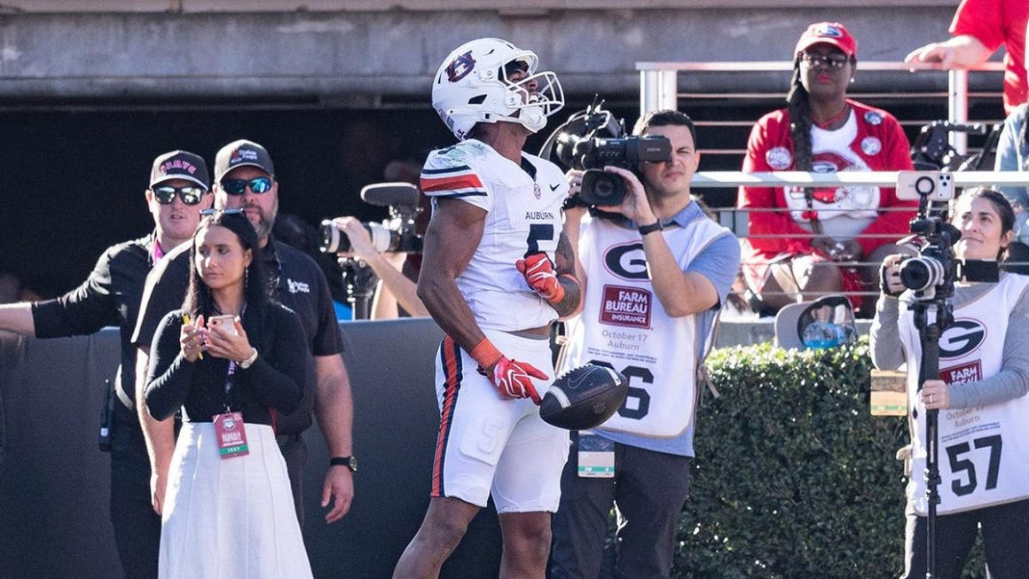 Georgia Upset by Auburn in Shock Loss: Consecutive Defeats for Top Teams