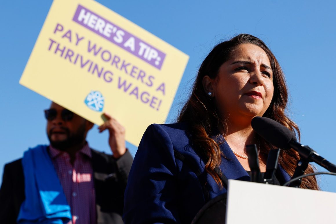 Prospects and Challenges of the $25 Federal Minimum Wage Bill