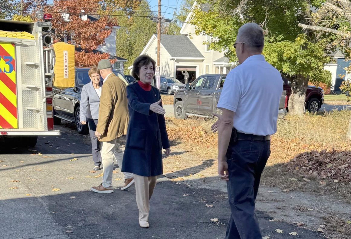 Unpredictable Senate Race Seen in Maine’s Diverse Voter Sentiments