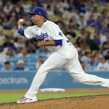 In MLB Playoffs, Pitchers Set Fastball Velocity Records