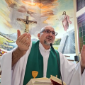Ecuadorian Priest Dies in Tragic Livestream Incident