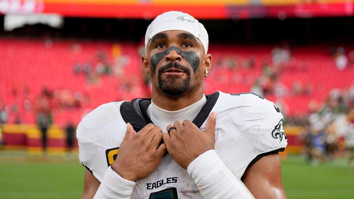 Jalen Hurts Placed on Injured Reserve Due to Blood Clot