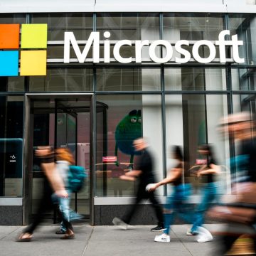 Trump Administration Halts Green Card Pathway for Tech Giants