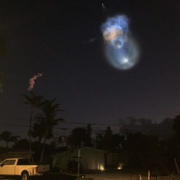SpaceX CRS-35 Mission Illuminates Skies with Sonic Boom and Space Jellyfish Effect