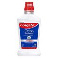 Choosing the Best Mouthwash for Braces