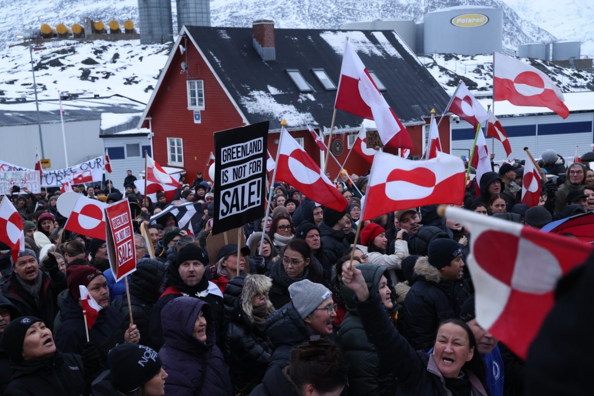 63d91ace-1649-4549-9e53-c25016f1f5f3 Trump Lauds Greenland Exploration Initiative Amid New Security Agreement