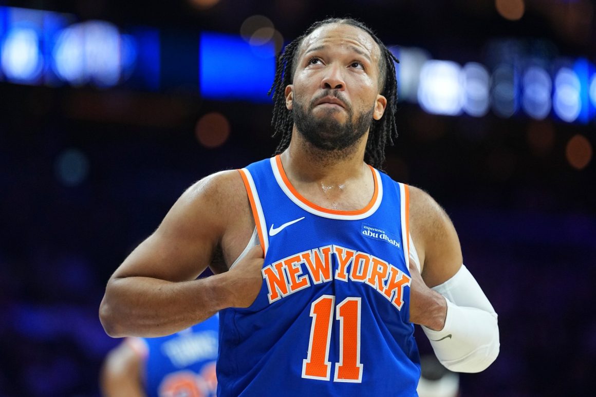 Philadelphia 76ers Lead Preseason Win Against New York Knicks