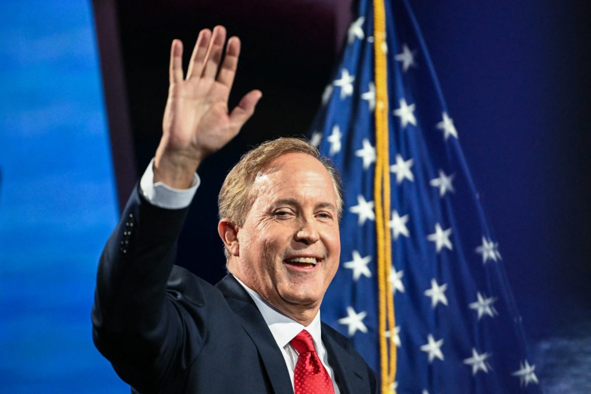 Debate Controversy and Polling in Texas Senate Race